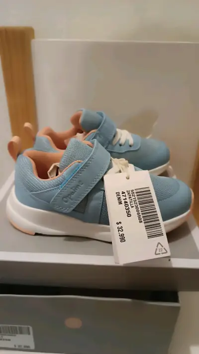 Zapatillas Opaline celestes para niñas talla 27 - miniatura 1