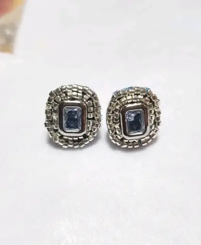 Aros con piedras azules - miniatura 1