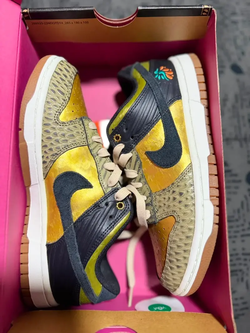 Zapatillas deportivas Nike Dunk edición especial - 3