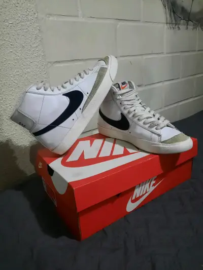 Zapatillas Nike Blazer Mid blancas - miniatura 2