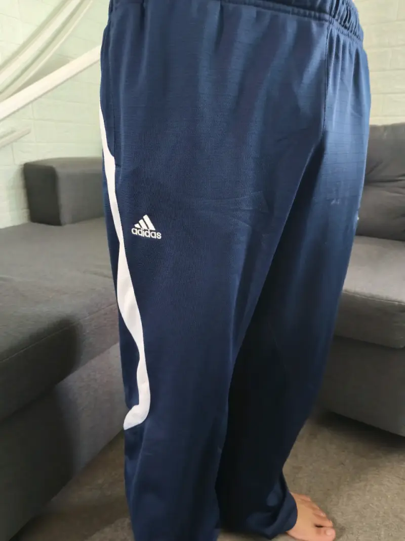 Pantalones deportivos Adidas azul marino - 1