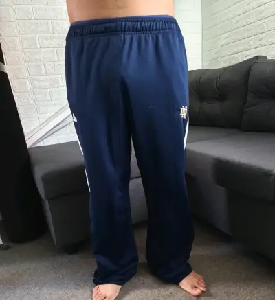 Pantalones deportivos Adidas azul marino - miniatura 4