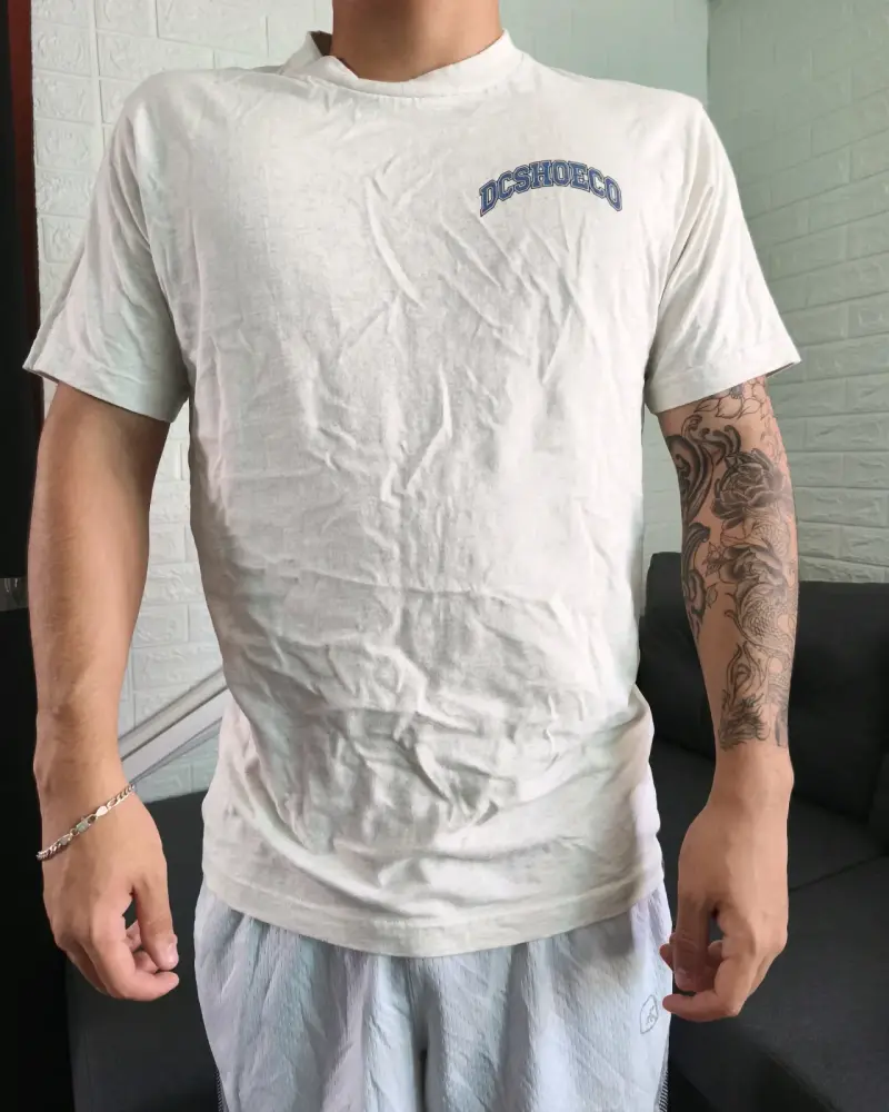 Polera blanca DC Shoes casual - 1