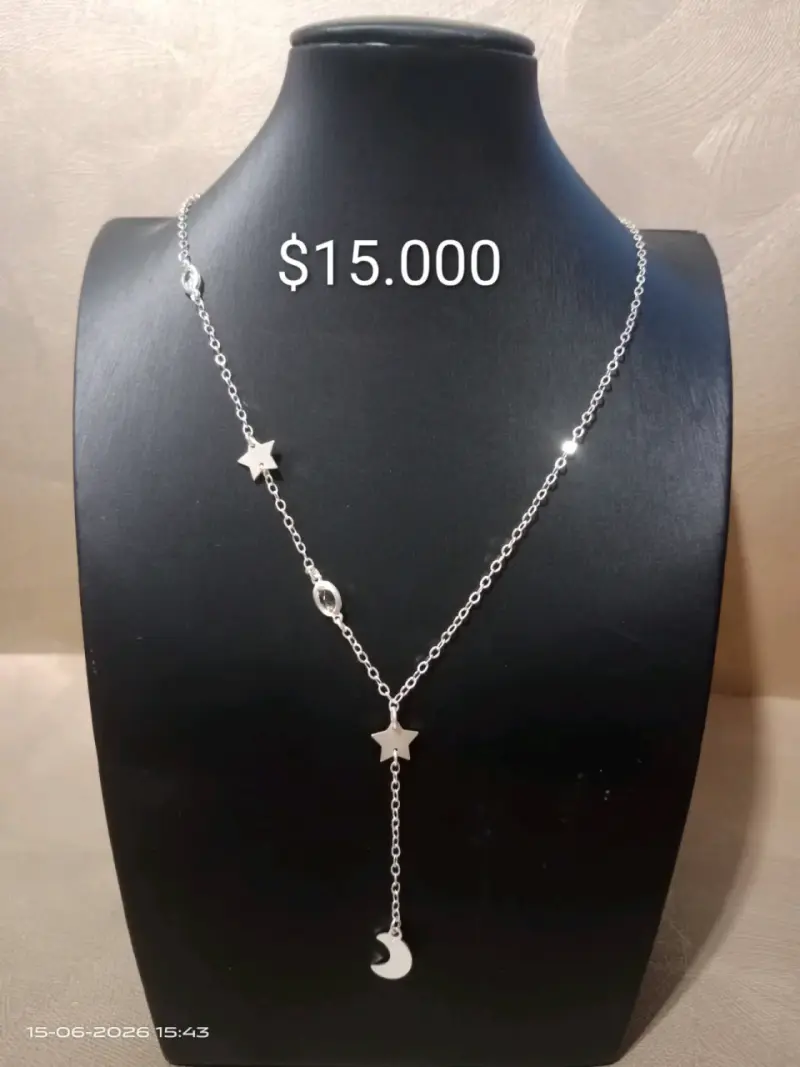 Collares de plata