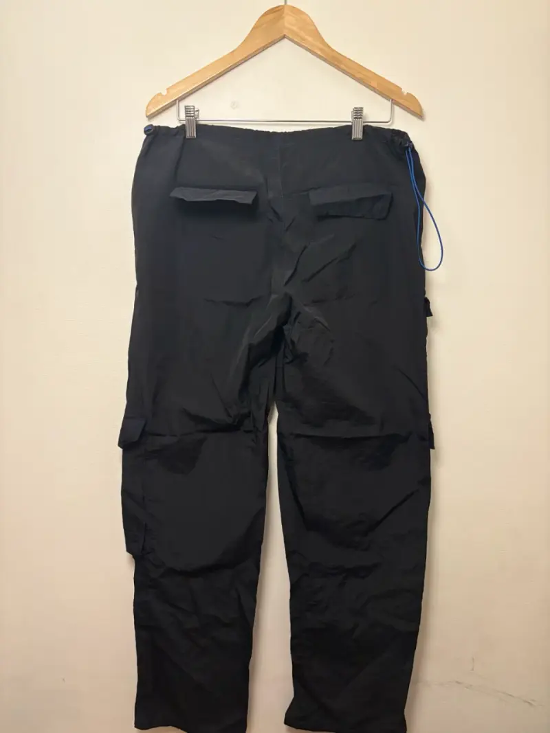 Pantalones cargo negros unisex S/M - 2