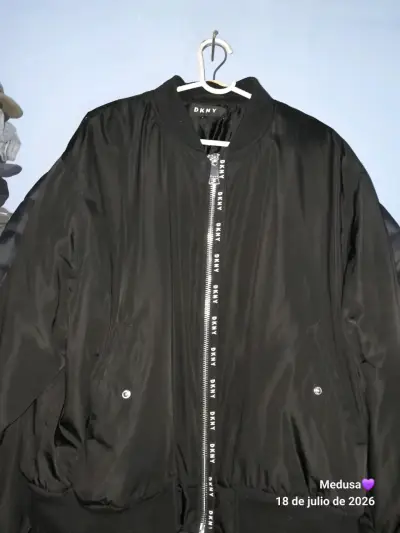 Chaqueta bomber negra DKNY para mujer - miniatura 1