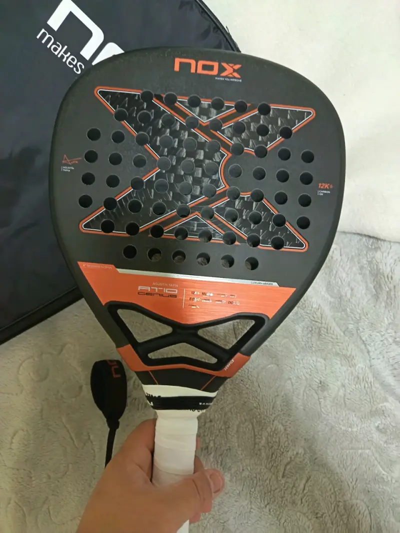 Pala de pádel Nox Genius 12K con funda - 5