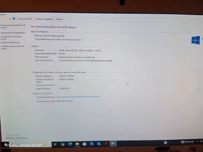 PC All in One HP con teclado y mouse - miniatura 4