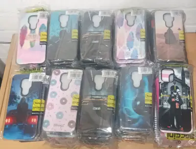 109 Fundas silicona para celular diseños variados - miniatura 5