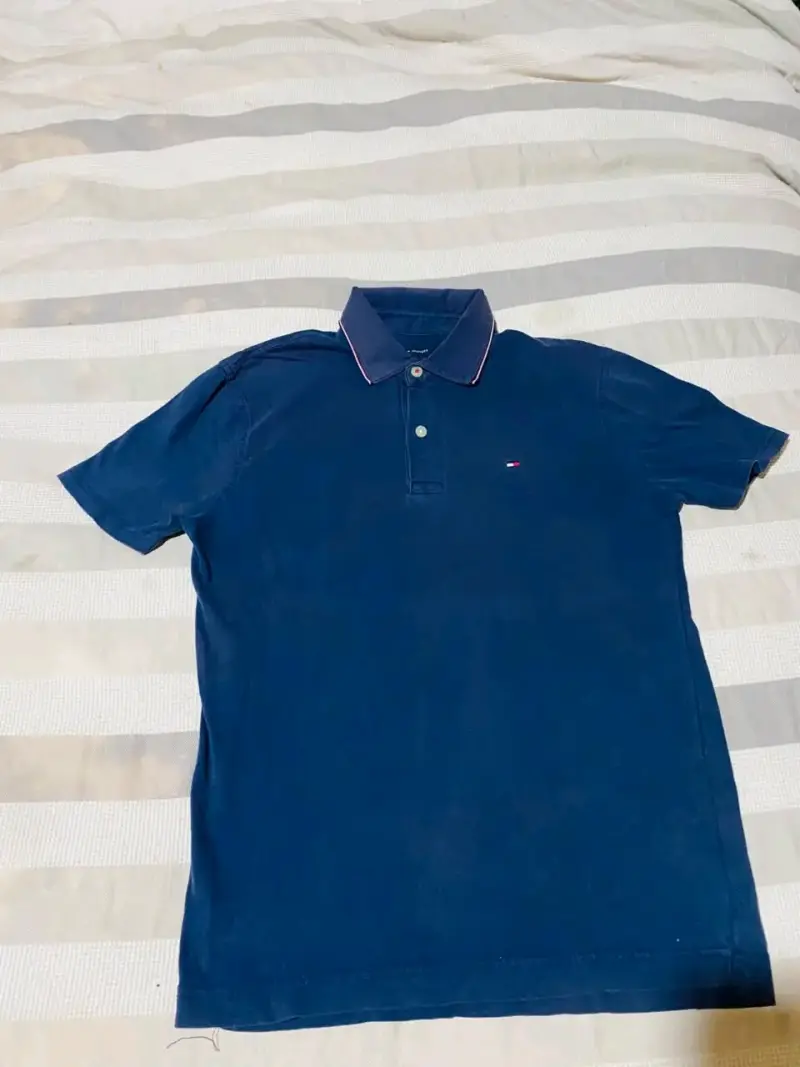 Polera polo azul Tommy Hilfiger