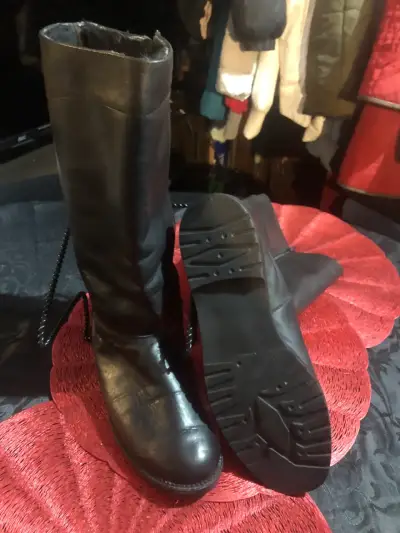 Botas de cuero negras para mujer - miniatura 2