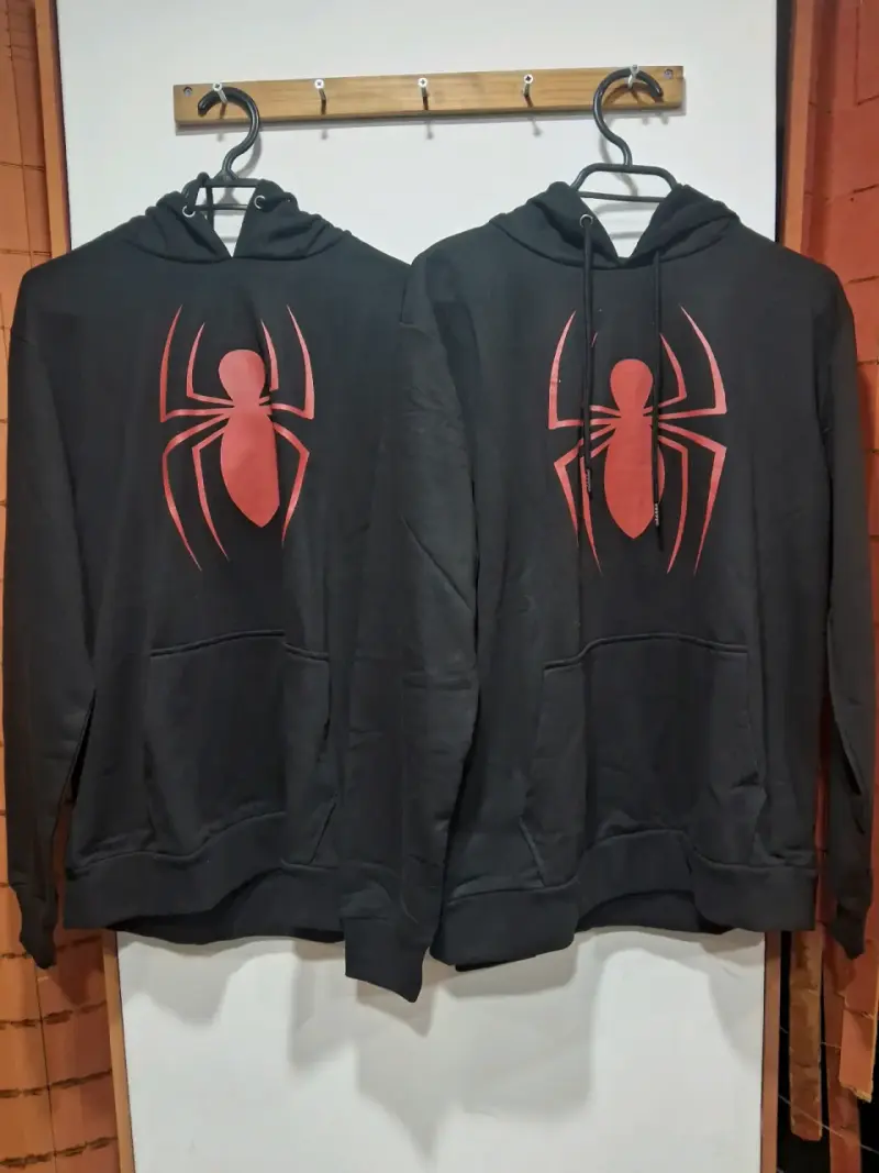 Polerón Marvel Spiderman negro con capucha - 2