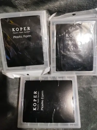 Set de moldes plásticos Koper - miniatura 1