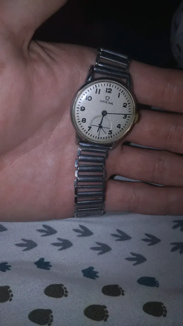 Reloj Omega vintage con correa metálica - 3