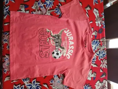 Polera infantil rosa Jurassic Goals - miniatura 1