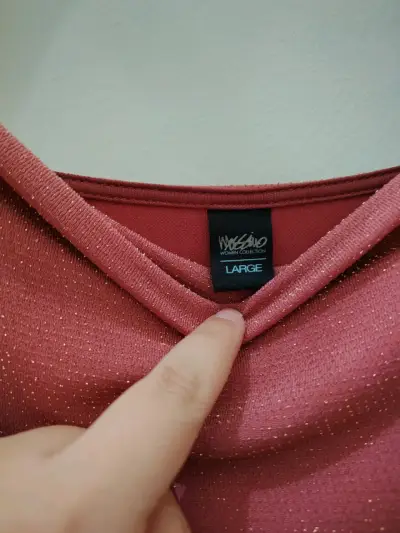 Vestido corto rosa brillante ajustable - miniatura 2