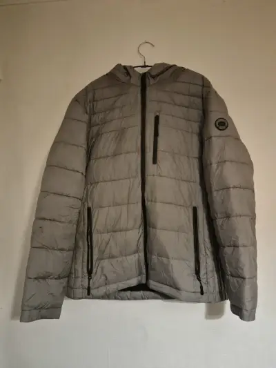 Parka liviana acolchada de hombre (estilo puffer) - miniatura 1