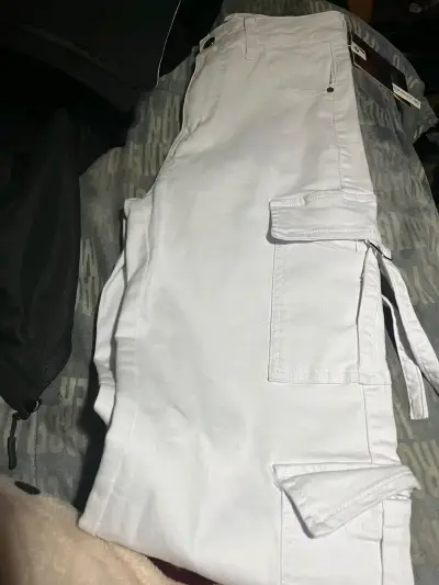 Pantalones cargo blancos estilo MB39 - miniatura 2