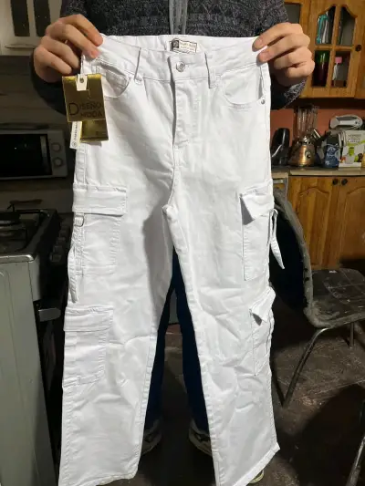 Pantalones cargo blancos estilo MB39 - miniatura 4