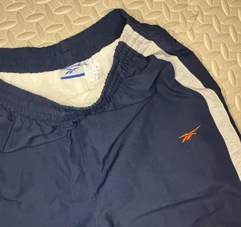 Pantalones deportivos Reebok azul marino talla L - 3