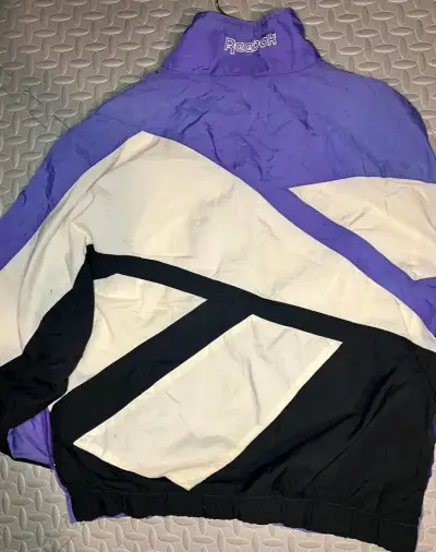 Chaqueta cortavientos Reebok morada vintage - miniatura 3