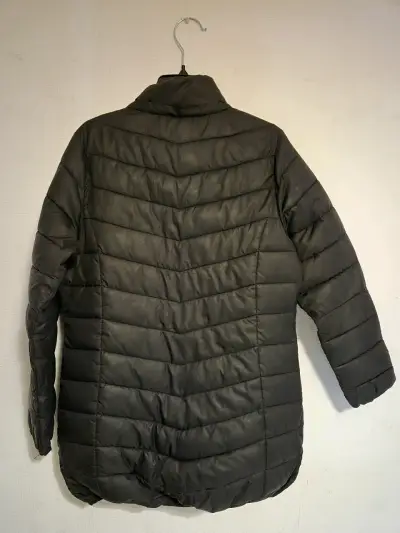 Chaqueta Columbia Titanium negra acolchada - miniatura 2