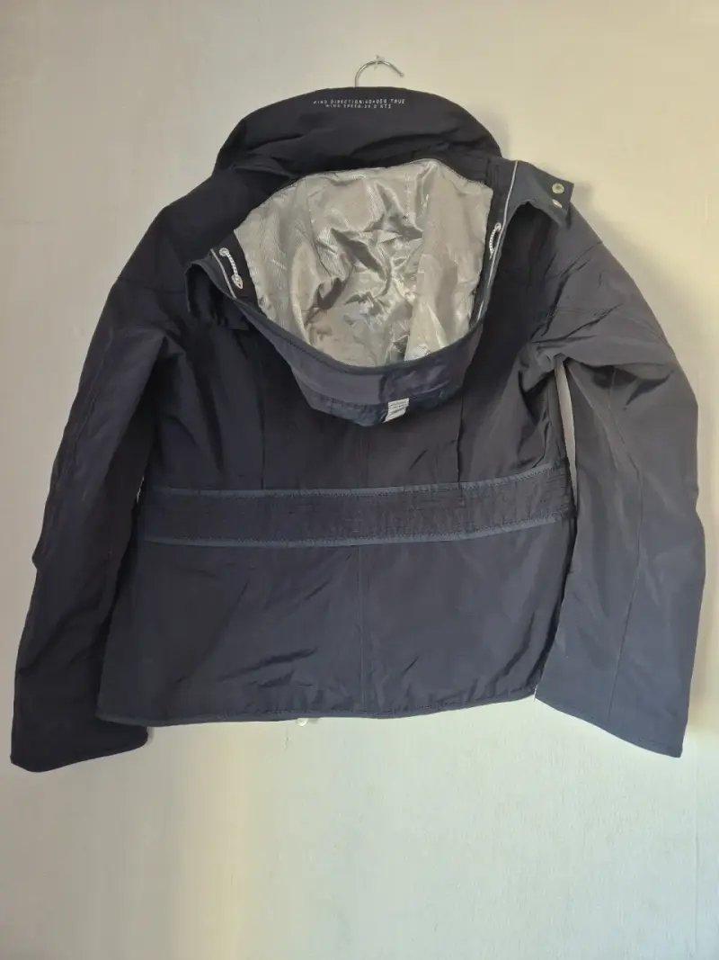 Chaqueta Impermeable marca Gaastra - 2