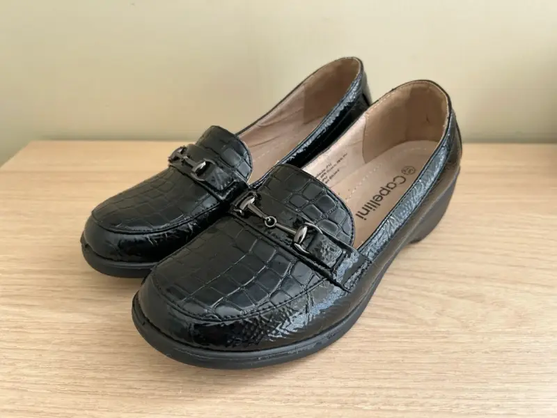 Mocasines negros estilo cocodrilo - 1