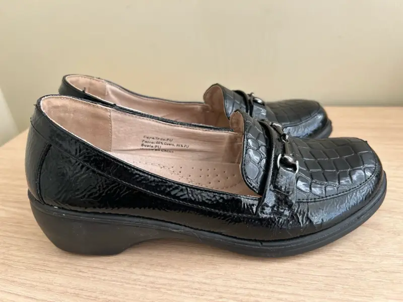 Mocasines negros estilo cocodrilo - 4