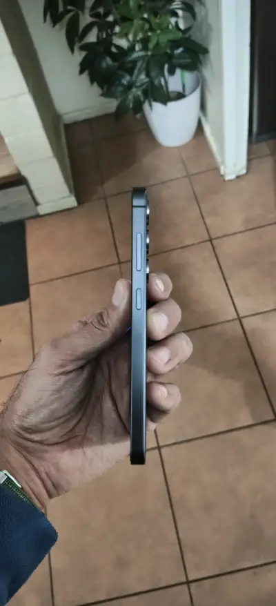 Vendo o permuto Samsung s24 normal - miniatura 4