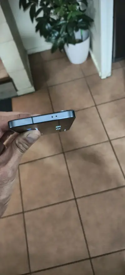 Vendo o permuto Samsung s24 normal - miniatura 5