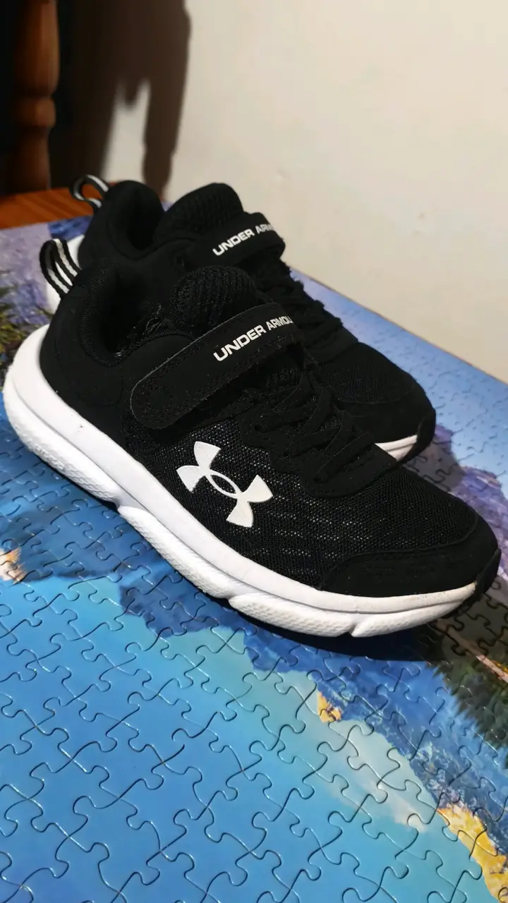Zapatillas Deportivas Under Armour NRO 33 - 2