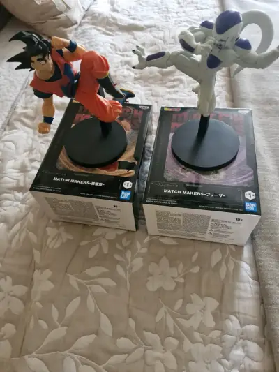 Figuras Dragon Ball Z Goku y Freezer Bandai - miniatura 1