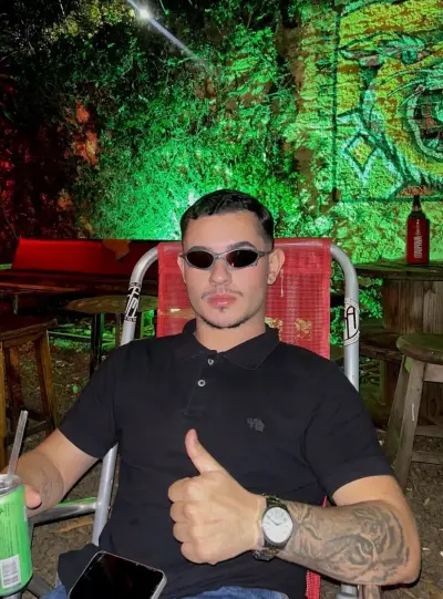 Gafas de sol deportivas con lentes polarizados - miniatura 4