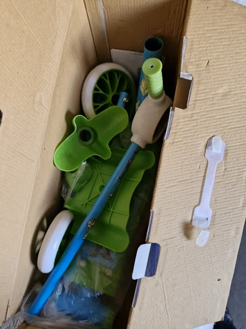 Set de juguetes Disney Frozen y Toy Story - 4
