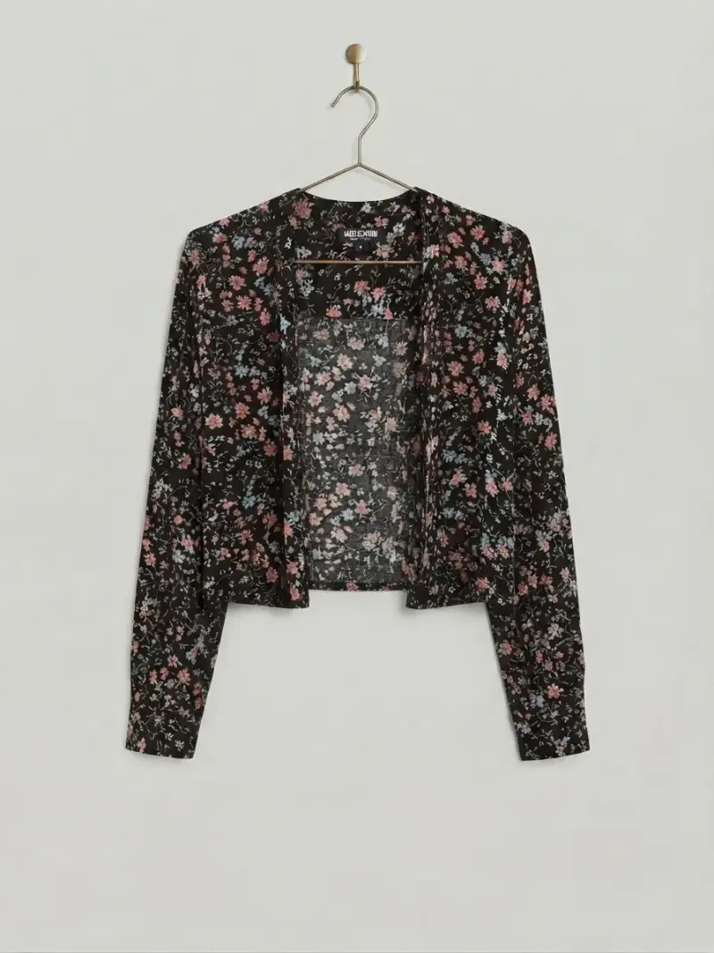 Blusa floral negra - 1