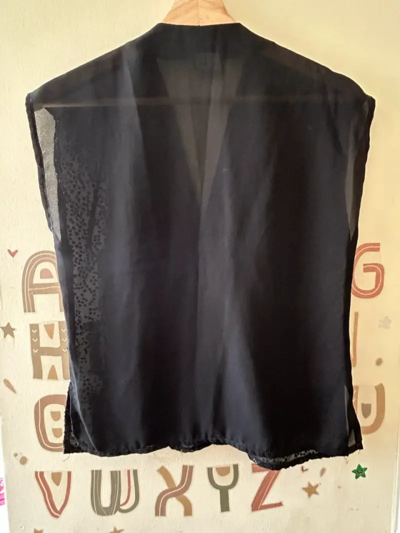 Blusa negra con lentejuelas Bon Ami - 2