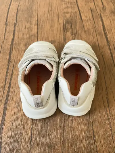 Zapatillas blancas Biomecanics para bebé - miniatura 4