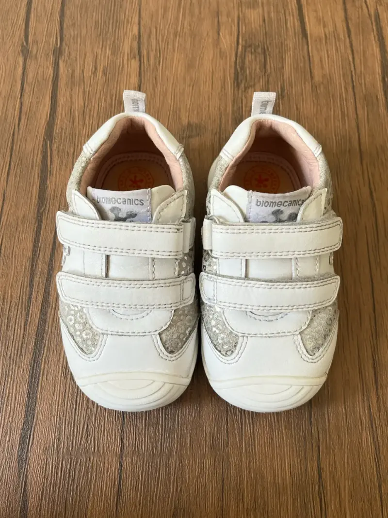 Zapatillas blancas Biomecanics para bebé - 5