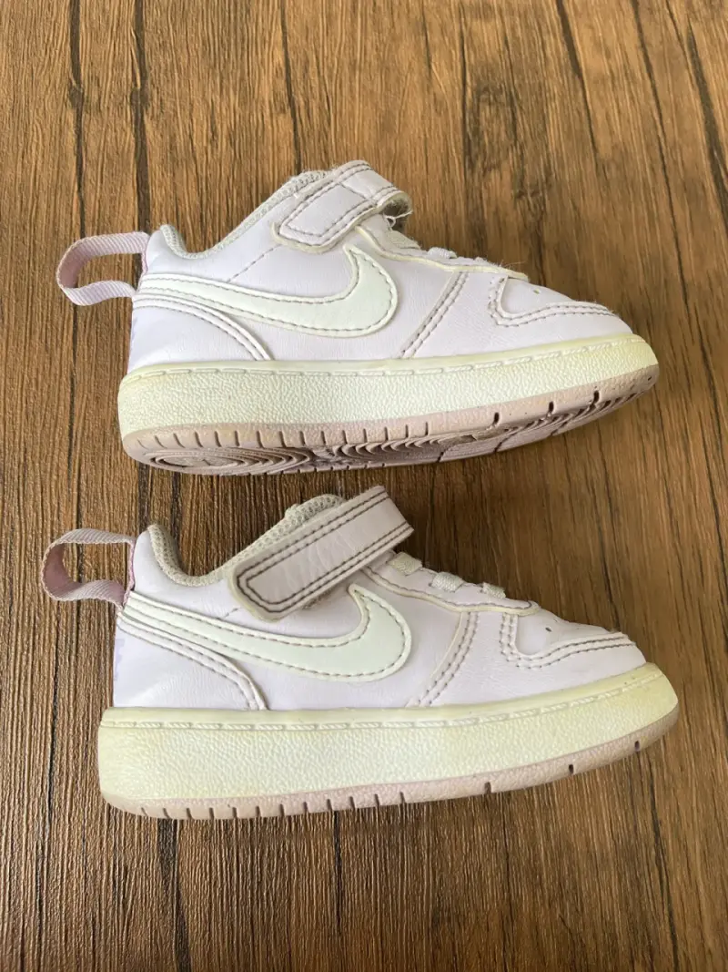 Zapatillas Nike malva para niños - 4