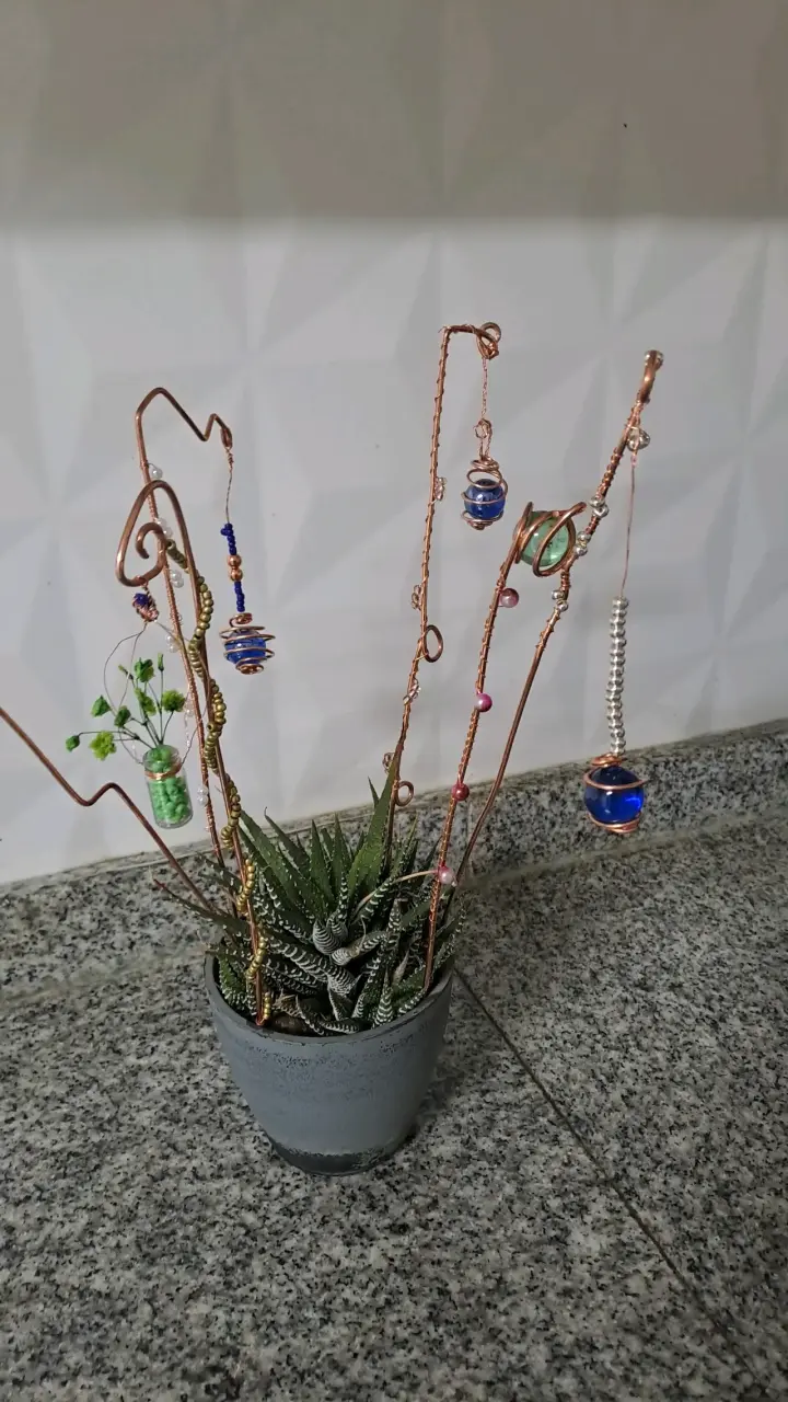 Colgantes de araña con cuentas de colores - 4