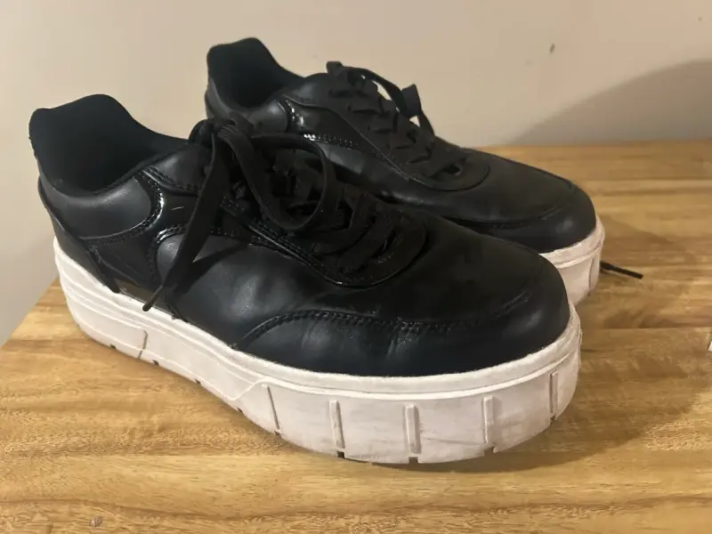 Zapatillas negras bamers