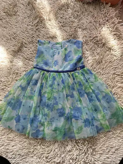 Vestido infantil floral azul y verde - miniatura 1