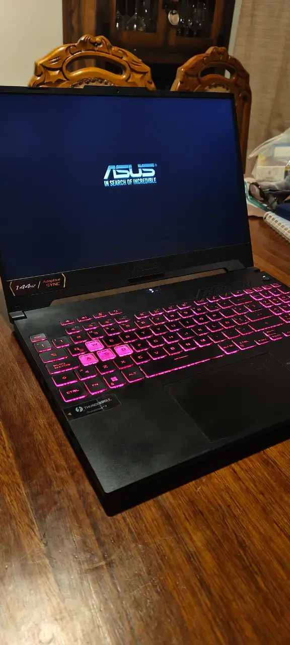 Laptop ASUS ROG Zephyrus G14 negra - 3