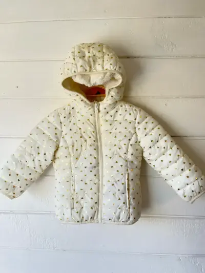 Chaqueta acolchada blanca con corazones dorados - miniatura 2