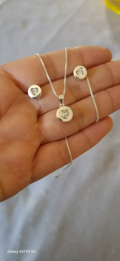 Conjunto de joyería en plata con diseño de nube - miniatura 2