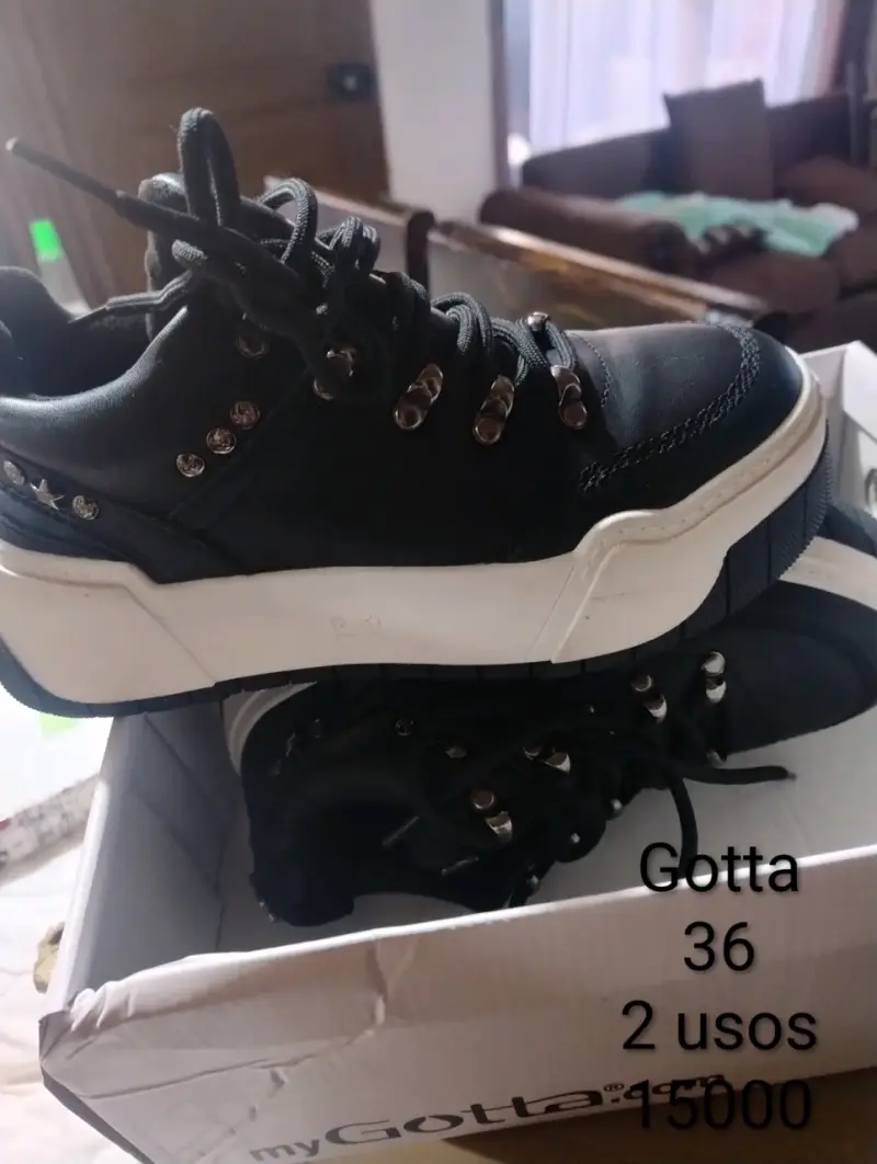 Azapatillas y botas - 4
