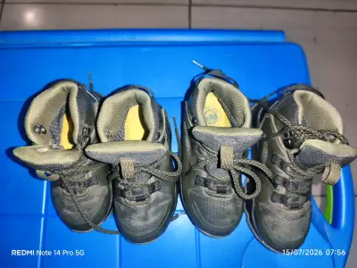 Botas de montaña para niños en buen estado - miniatura 2