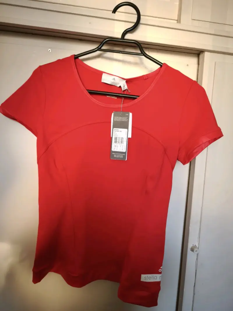 Polera roja Adidas Stella McCartney nueva - 1