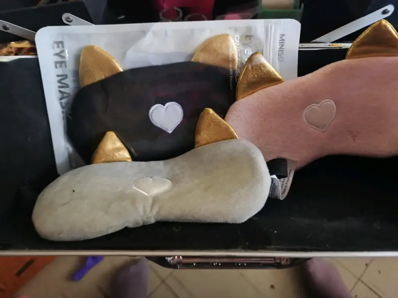 Maleta organizadora de maquillaje negra - 6